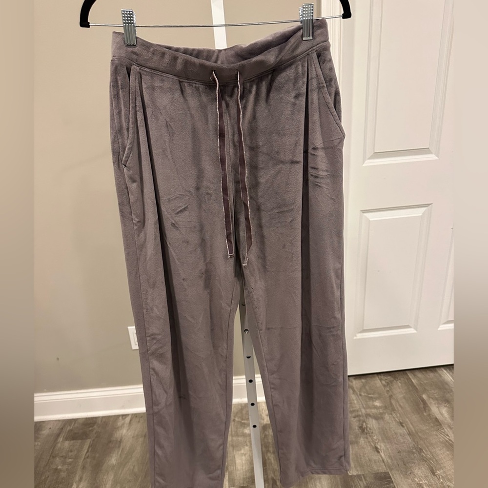 House of Harlow grey velvet pants
